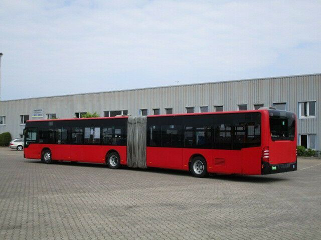 Mercedes-Benz O 530 G Citaro, Euro 4, Rampe, 1. HAND - Articulated bus: picture 2 Mercedes-Benz O 530 G Citaro, Euro 4, Rampe, 1. HAND - Articulated bus: picture 2