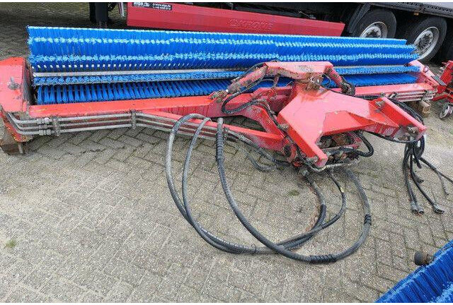 Schmidt CJS 914 Super Walzenbürste, Kehrbesen, 4.2mtr. - Broom: picture 5 Schmidt CJS 914 Super Walzenbürste, Kehrbesen, 4.2mtr. - Broom: picture 5