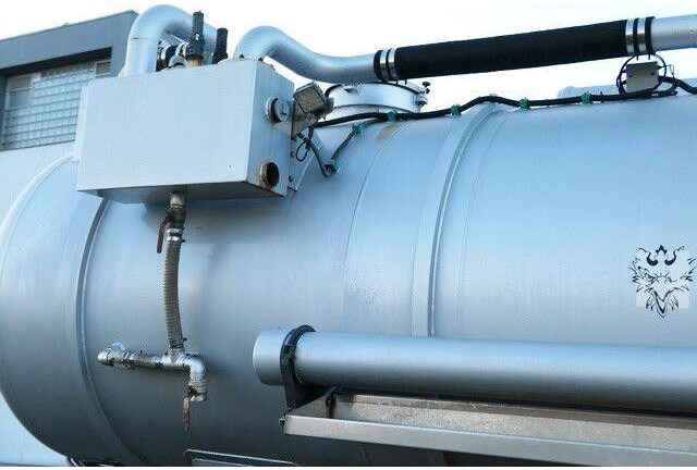Tank Saug Truck XXL 18,Kanalreiniger,Pumpe,Alu-Felgen - Vacuum truck: picture 3 Tank Saug Truck XXL 18,Kanalreiniger,Pumpe,Alu-Felgen - Vacuum truck: picture 3