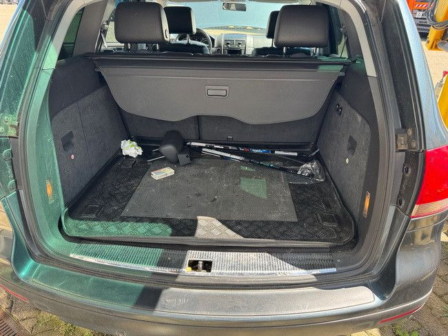 SUV Volkswagen Touareg 3.2 V6/  GETRIEBESCHADEN   /Motor läuft!: picture 7