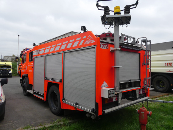 Camion de pompier Mercedes-Benz 1124F (1996-31.393 km) - Fire truck: picture 4 Camion de pompier Mercedes-Benz 1124F (1996-31.393 km) - Fire truck: picture 4