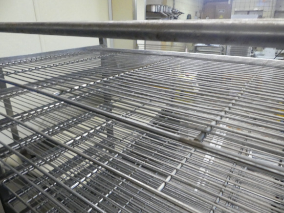 Bakery equipment Chariot avec grilles 60x40 cm: picture 6