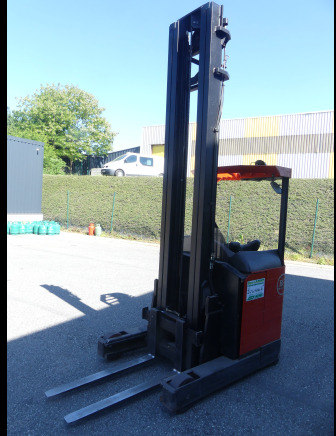 Chariot élévateur BT RR E3/15 - Reach truck: picture 1 Chariot élévateur BT RR E3/15 - Reach truck: picture 1