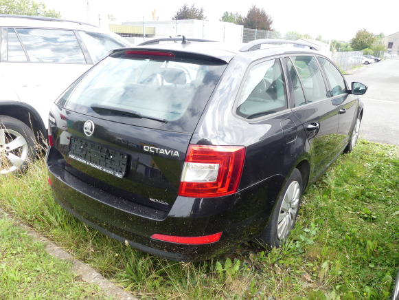 Voiture break Skoda Octavia Combi (2015-167.000 km) - Other machinery: picture 3 Voiture break Skoda Octavia Combi (2015-167.000 km) - Other machinery: picture 3