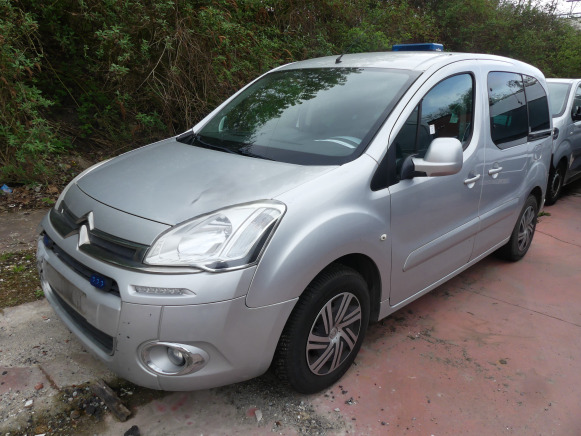 REF:1-GDN-498 - Citroen Berlingo (2013-60.292 km) - Numéro de châssis : VF77J9HP0DJ611290 - Car: picture 1 REF:1-GDN-498 - Citroen Berlingo (2013-60.292 km) - Numéro de châssis : VF77J9HP0DJ611290 - Car: picture 1