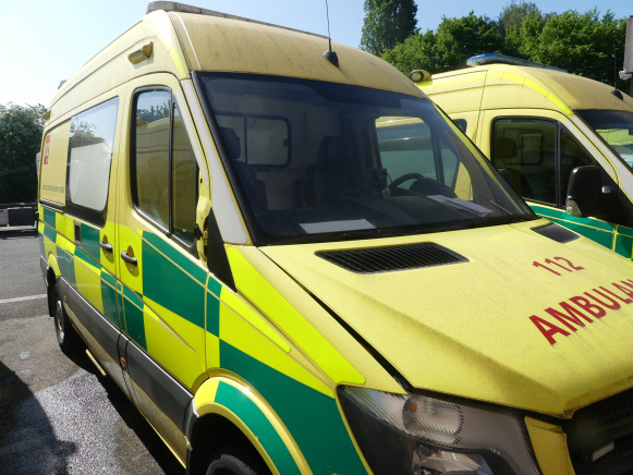 REF:21 - Ambulance Mercedes-Benz Sprinter (2015-331.515 km) - Ambulance: picture 4 REF:21 - Ambulance Mercedes-Benz Sprinter (2015-331.515 km) - Ambulance: picture 4