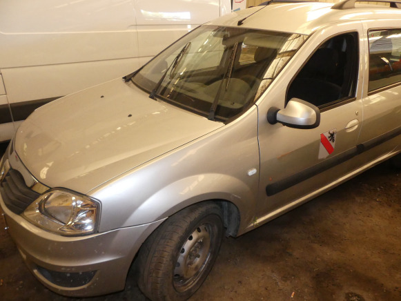 REF:2GBD456 - Voiture Dacia Logan Break SD (2011-85.514 km) - Station wagon: picture 2 REF:2GBD456 - Voiture Dacia Logan Break SD (2011-85.514 km) - Station wagon: picture 2