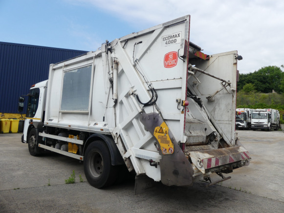 Garbage truck REF:5446 - Camion poubelle Renault Access (2013-192.146 km): picture 15