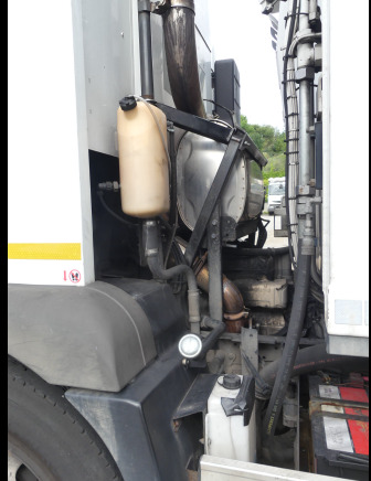 Garbage truck REF:5446 - Camion poubelle Renault Access (2013-192.146 km): picture 18