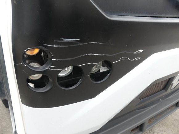 REF:7424 - Camion poubelle Renault Access (VIN:SEG2630HL5BC16697) - Garbage truck: picture 4 REF:7424 - Camion poubelle Renault Access (VIN:SEG2630HL5BC16697) - Garbage truck: picture 4