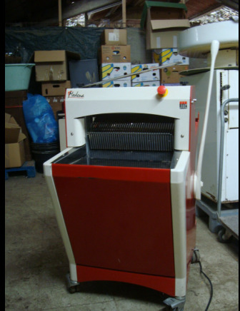 Trancheuse à pain Heristal - Bakery equipment: picture 1 Trancheuse à pain Heristal - Bakery equipment: picture 1