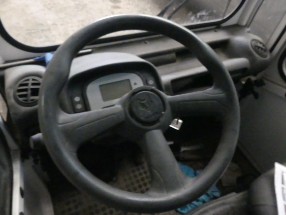 Vehicule utilitaire électrique Goupil G3S - Car: picture 4 Vehicule utilitaire électrique Goupil G3S - Car: picture 4