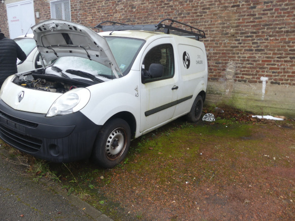 Car Voiture utilitaire Renault Kangoo (2010-97.280 km): picture 1