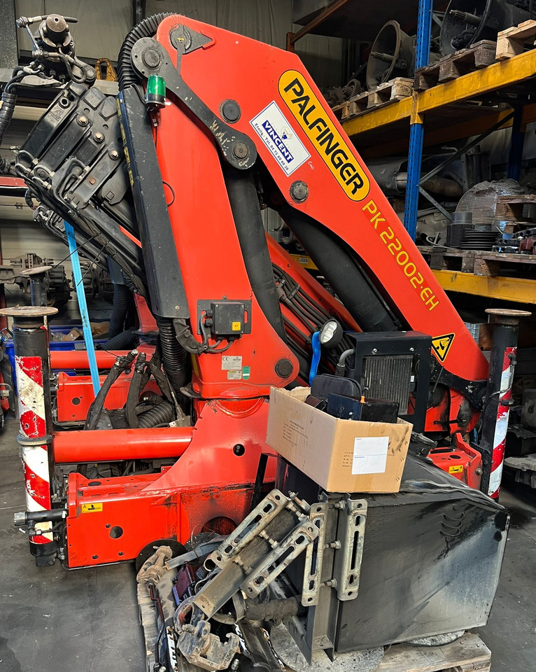 PALFINGER PK 22002-EH D year 2013, remote control, extra functions - Loader crane: picture 2 PALFINGER PK 22002-EH D year 2013, remote control, extra functions - Loader crane: picture 2