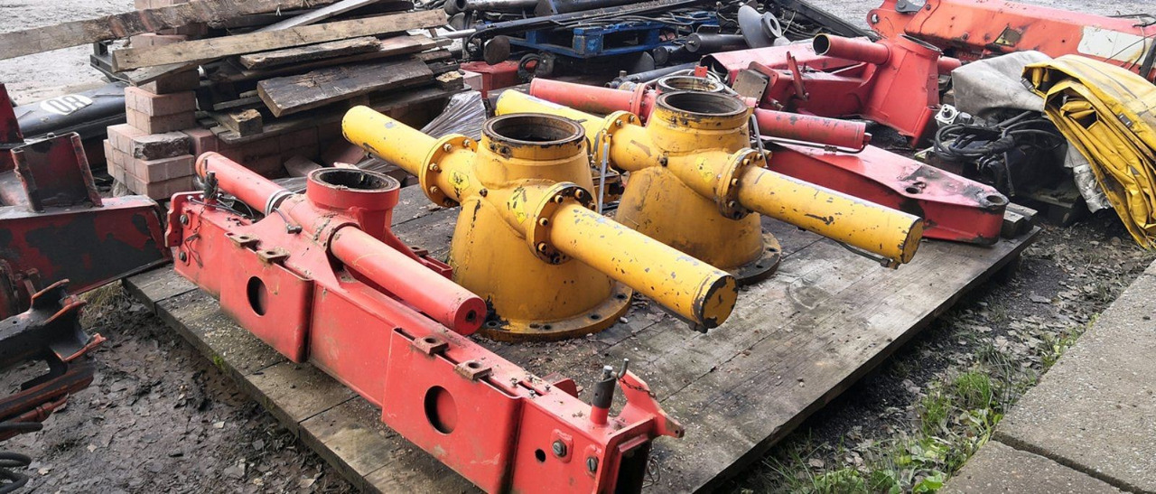 PALFINGER used parts, Gebr. Erstazteile, Kran, Ladekran, crane - Loader crane: picture 4 PALFINGER used parts, Gebr. Erstazteile, Kran, Ladekran, crane - Loader crane: picture 4
