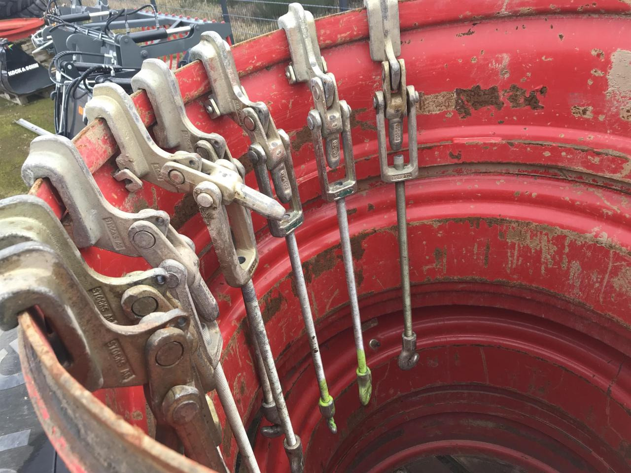 Alliance 460/85R34 - Tire for Agricultural machinery: picture 3 Alliance 460/85R34 - Tire for Agricultural machinery: picture 3