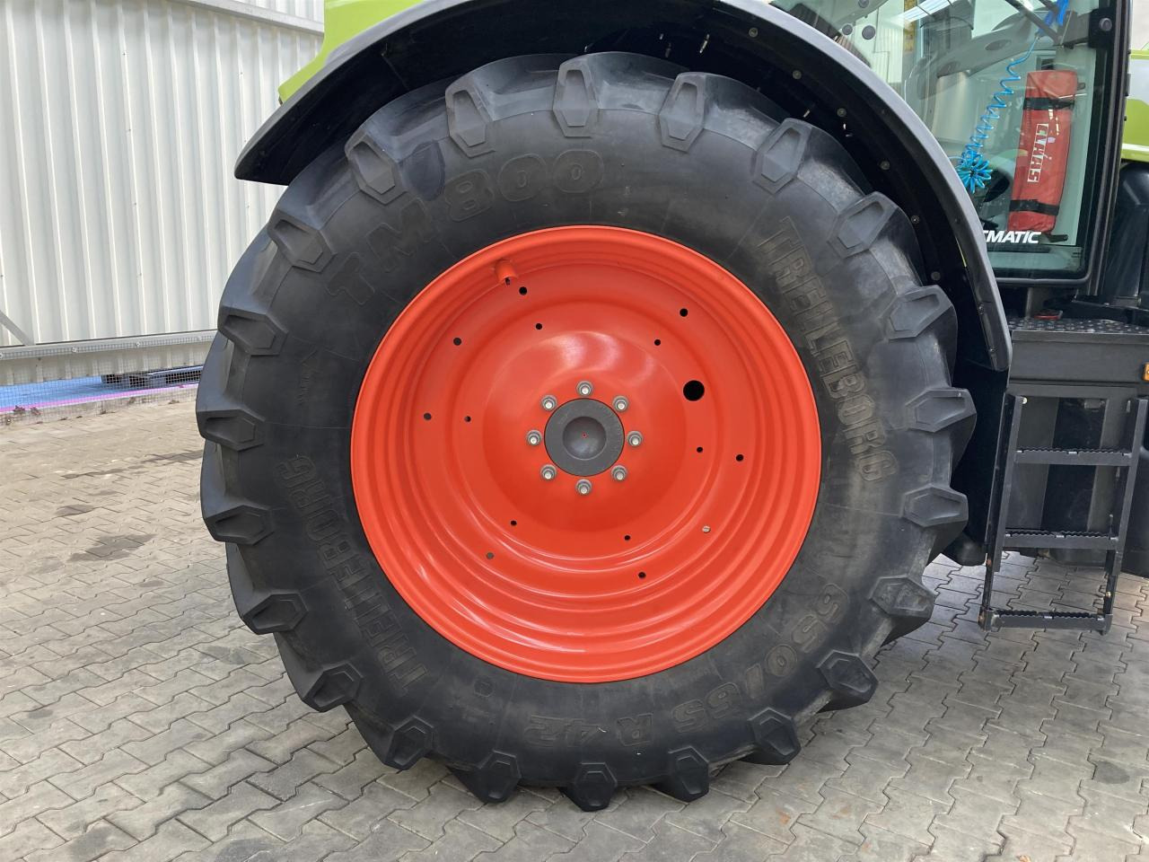 CLAAS Arion 660 C Matic on lease CLAAS Arion 660 C Matic: picture 7