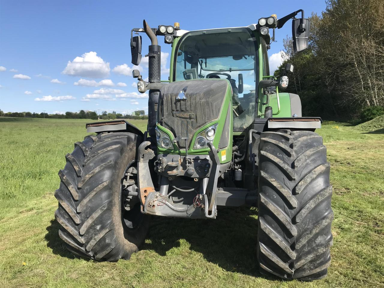 Fendt 724 Vario Profi Plus - Farm tractor: picture 5 Fendt 724 Vario Profi Plus - Farm tractor: picture 5
