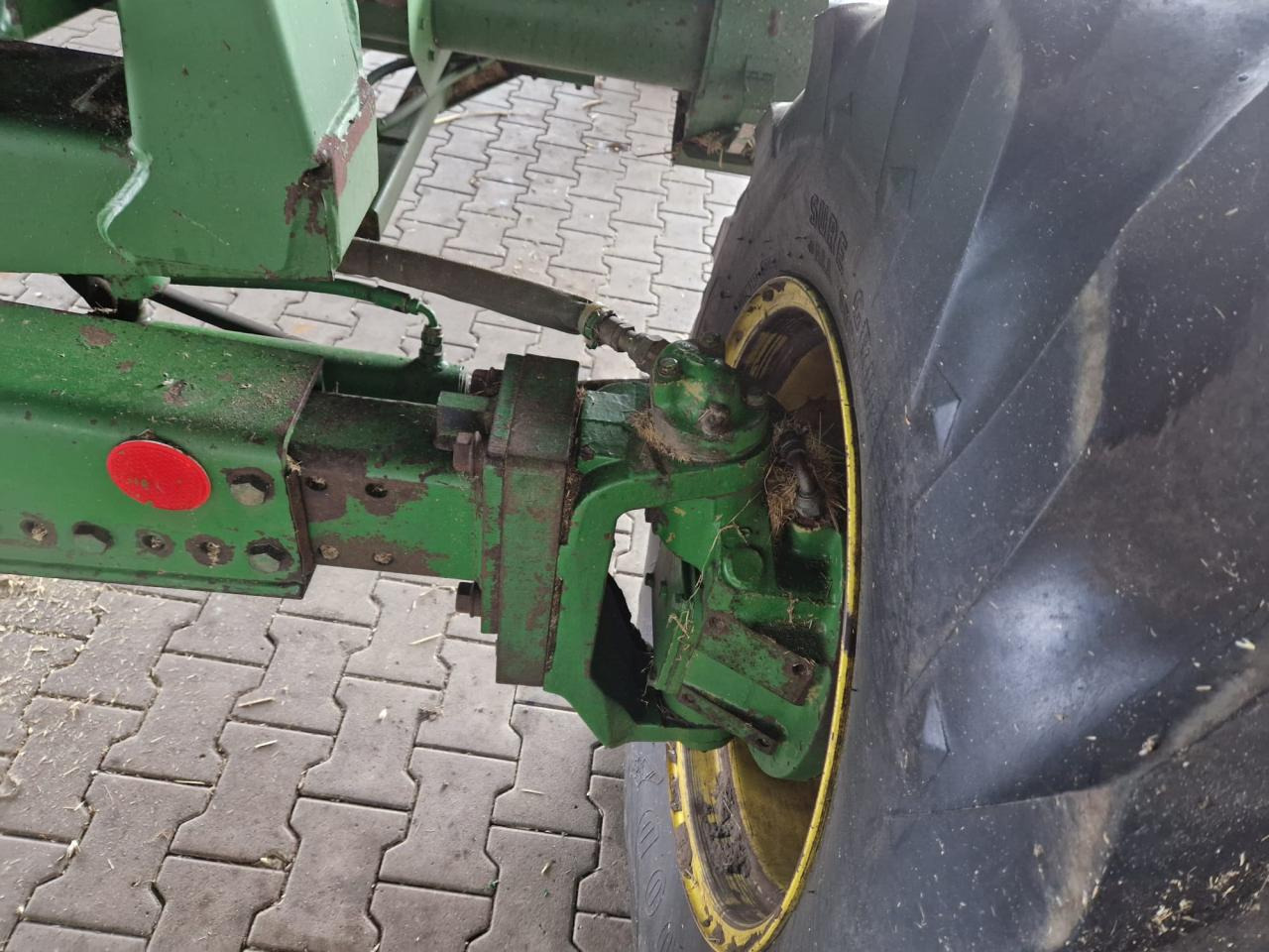 John Deere 2066 - Combine harvester: picture 5 John Deere 2066 - Combine harvester: picture 5
