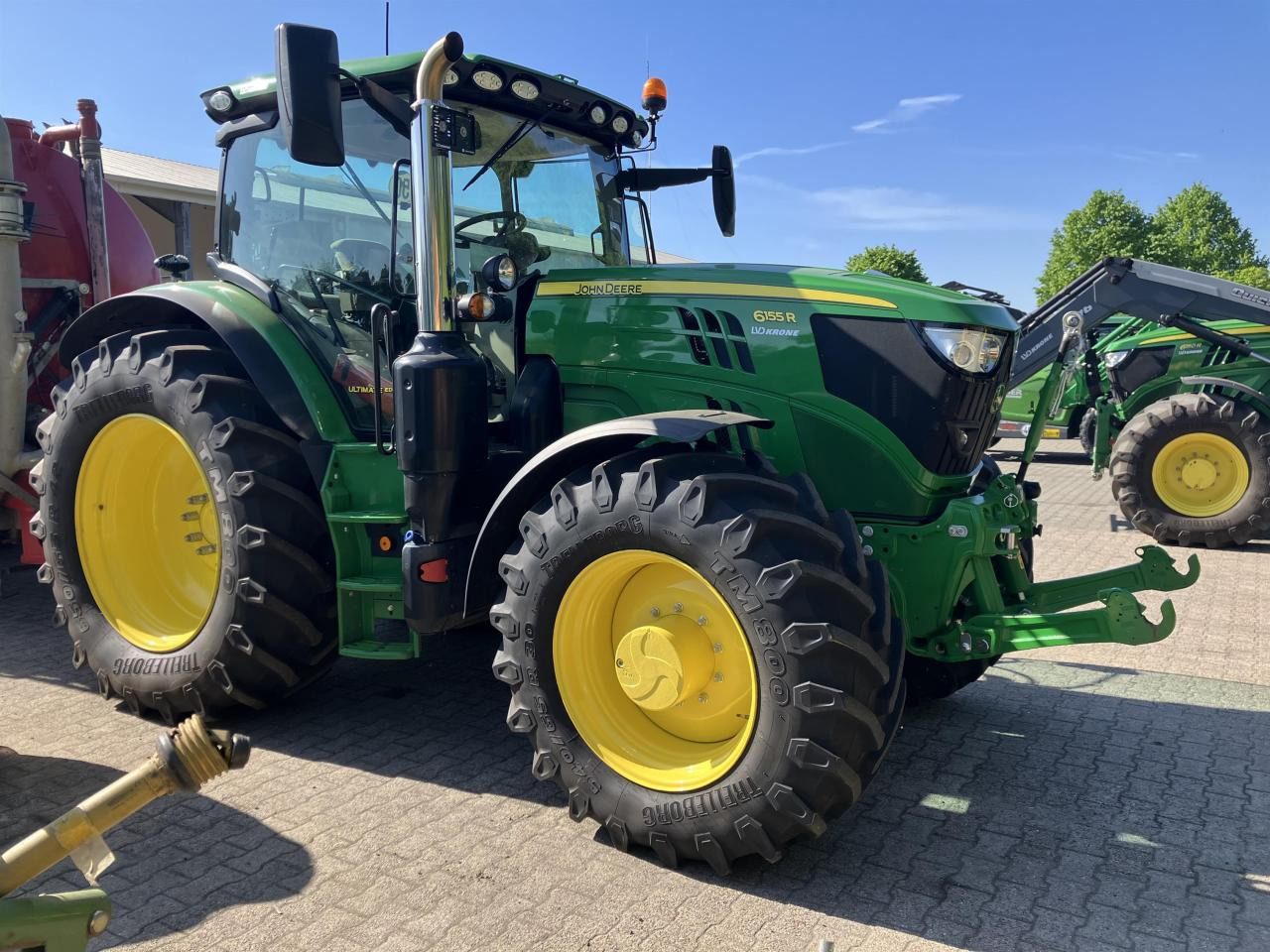 John Deere 6155R - Farm tractor: picture 1 John Deere 6155R - Farm tractor: picture 1