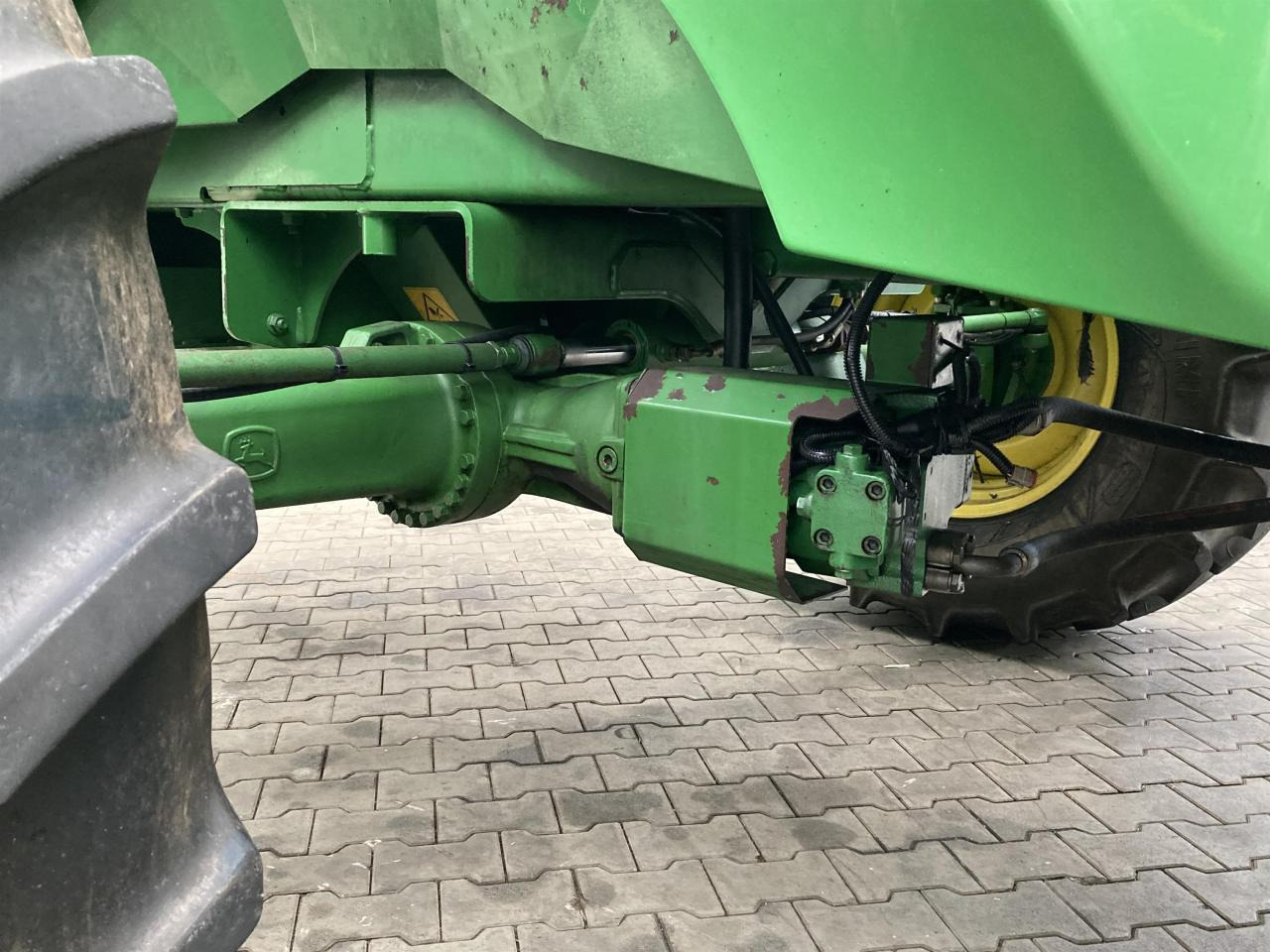 Forage harvester John Deere 7750i: picture 12