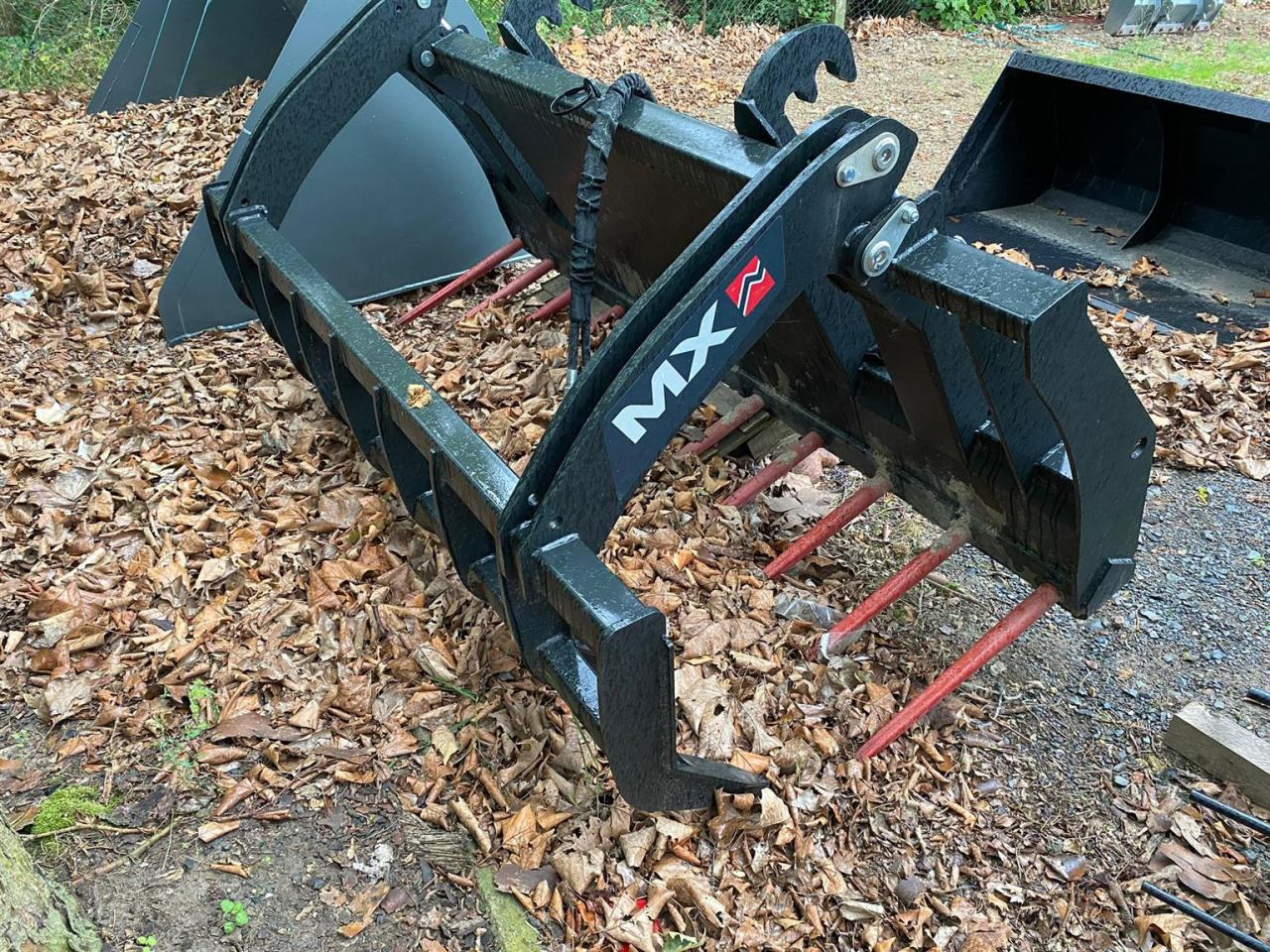 Kramer 2550 mm - Bucket: picture 1 Kramer 2550 mm - Bucket: picture 1