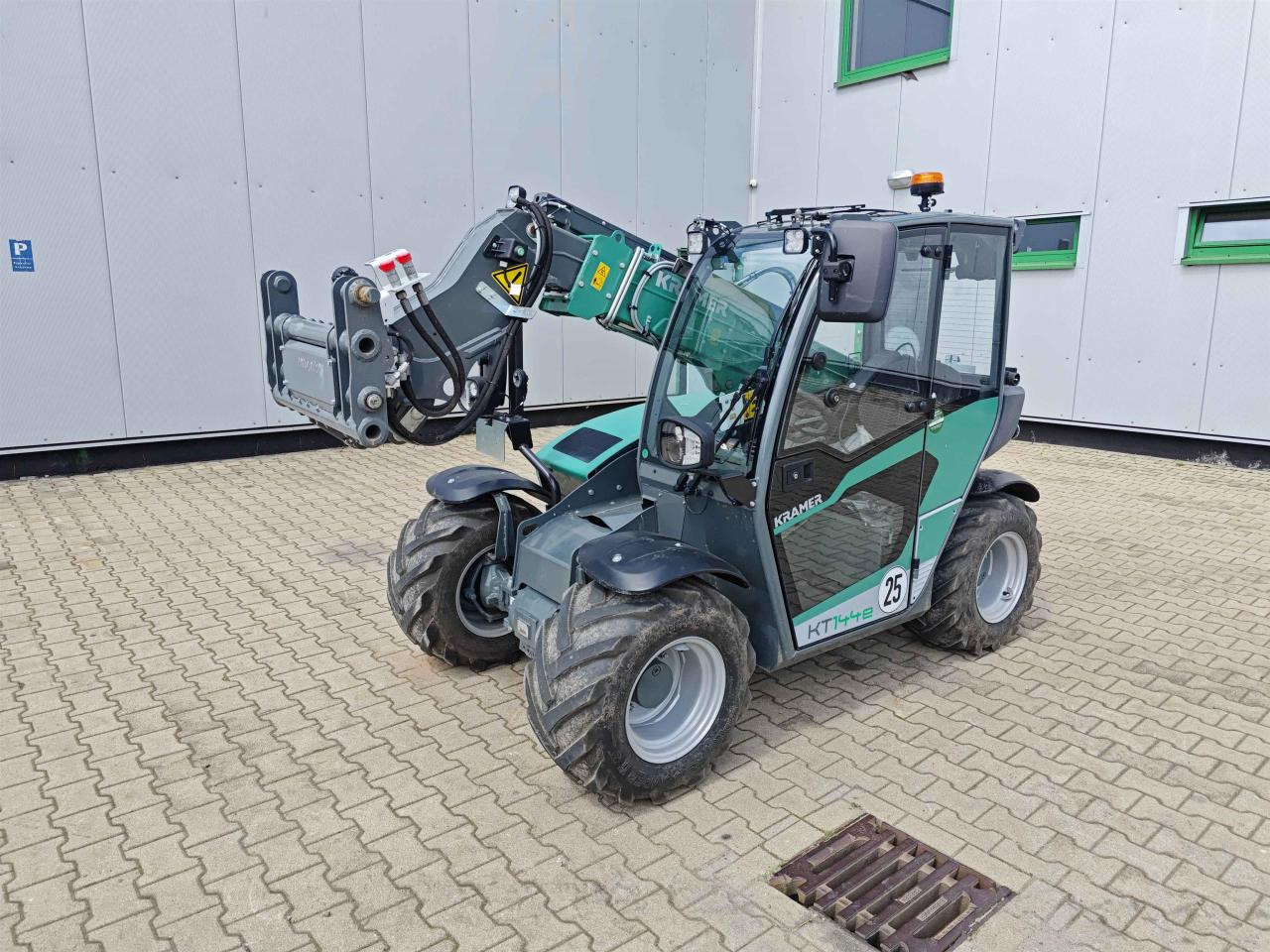 Kramer KT144e - Telescopic handler: picture 1 Kramer KT144e - Telescopic handler: picture 1