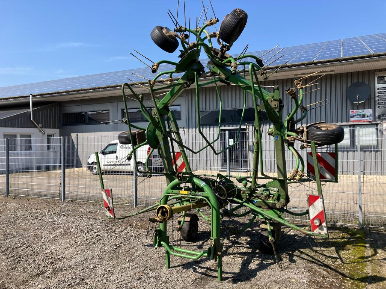 Krone KW7.70/6x7 - Tedder/ Rake: picture 1 Krone KW7.70/6x7 - Tedder/ Rake: picture 1