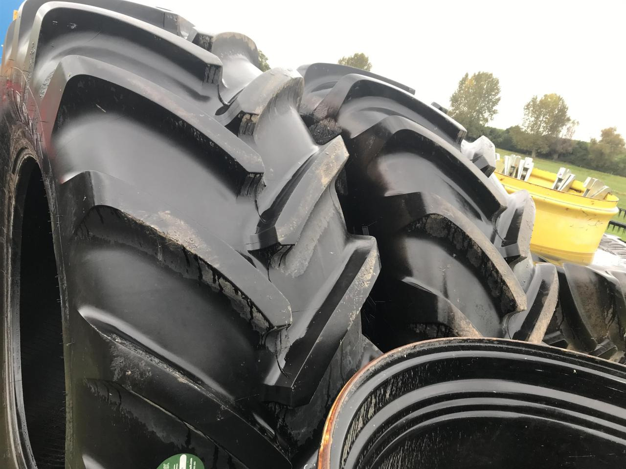 Michelin 710/70R42 - Tire for Agricultural machinery: picture 1 Michelin 710/70R42 - Tire for Agricultural machinery: picture 1