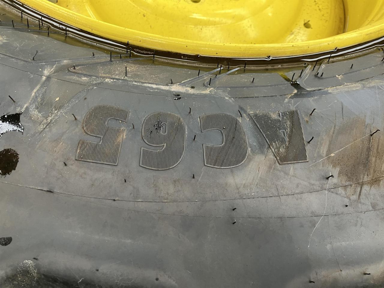 Mitas 650/65R38 - Tire for Agricultural machinery: picture 4 Mitas 650/65R38 - Tire for Agricultural machinery: picture 4
