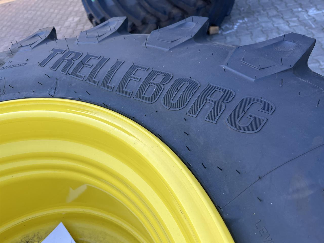 Trelleborg 540/65R28 - Tire for Agricultural machinery: picture 3 Trelleborg 540/65R28 - Tire for Agricultural machinery: picture 3