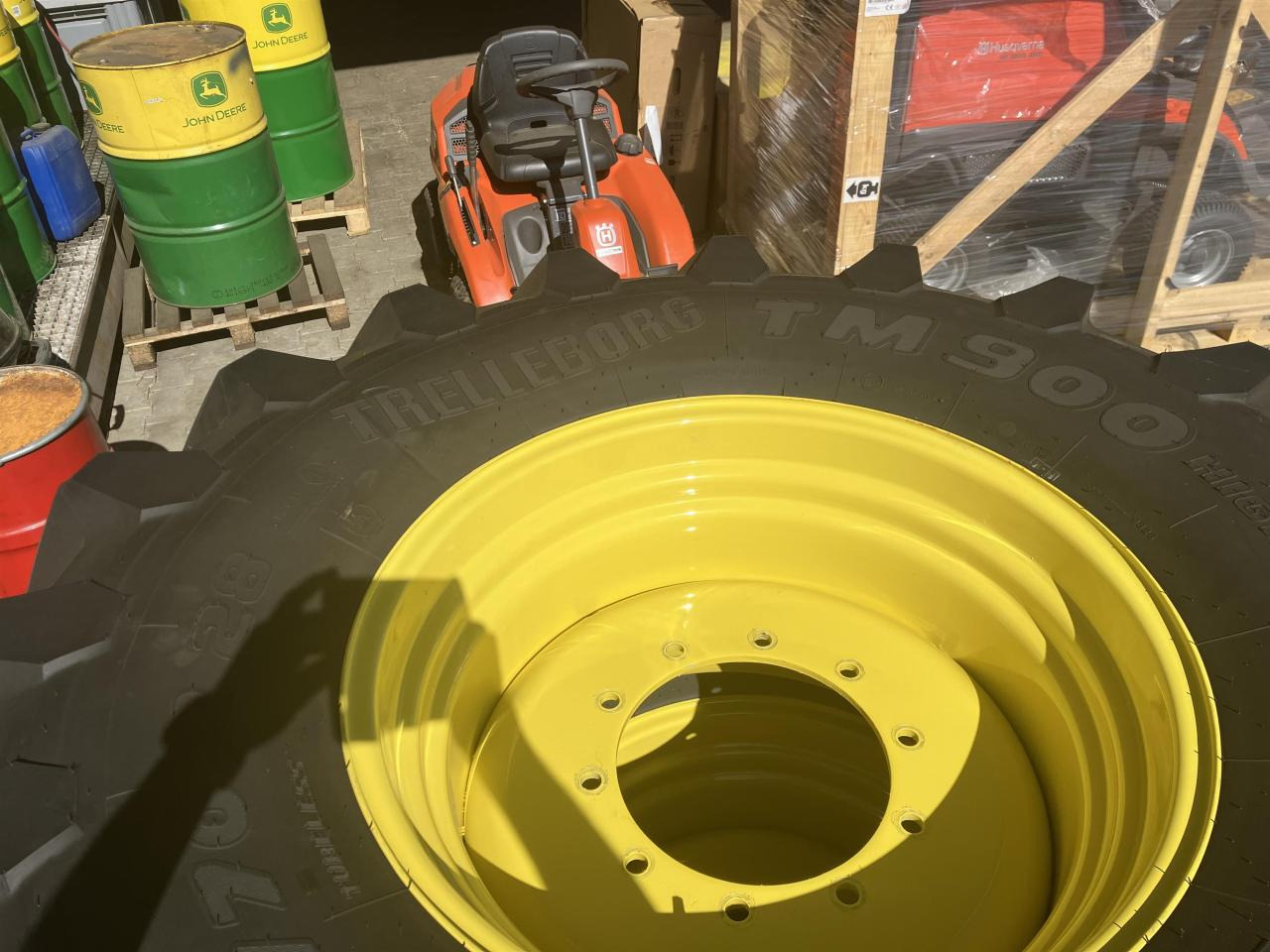 Trelleborg 600/70R28 - Tire for Agricultural machinery: picture 4 Trelleborg 600/70R28 - Tire for Agricultural machinery: picture 4