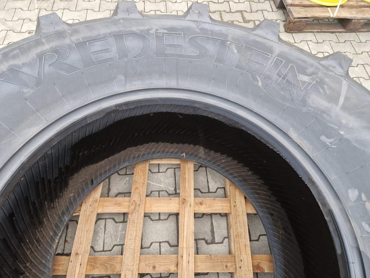 Vredestein 710/75R38 - Tire for Agricultural machinery: picture 5 Vredestein 710/75R38 - Tire for Agricultural machinery: picture 5