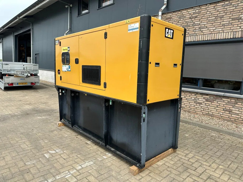 Generator set Caterpillar DE110E2 110 kVA Silent generatorset as New ! 121 hours XXL tank: picture 17