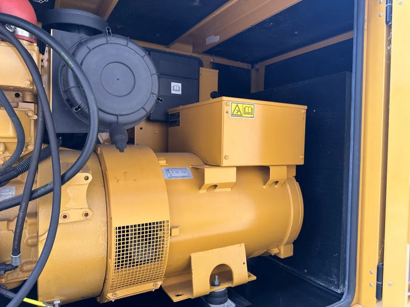 Generator set Caterpillar DE110E2 110 kVA Silent generatorset as New ! 121 hours XXL tank: picture 20