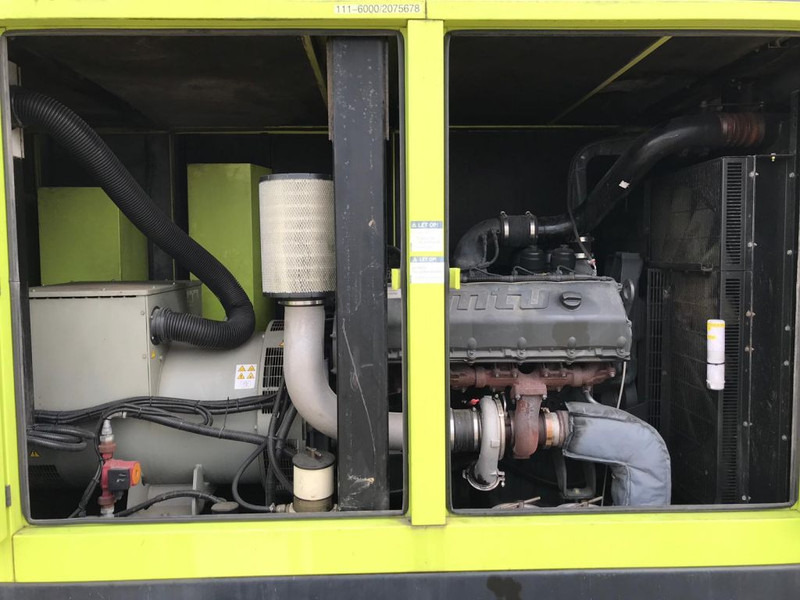 GESAN DTR 500 kVA Supersilent DTR 500 kVA MTU Leroy Somer 500 Supersilent generatorset - Generator set: picture 4 GESAN DTR 500 kVA Supersilent DTR 500 kVA MTU Leroy Somer 500 Supersilent generatorset - Generator set: picture 4