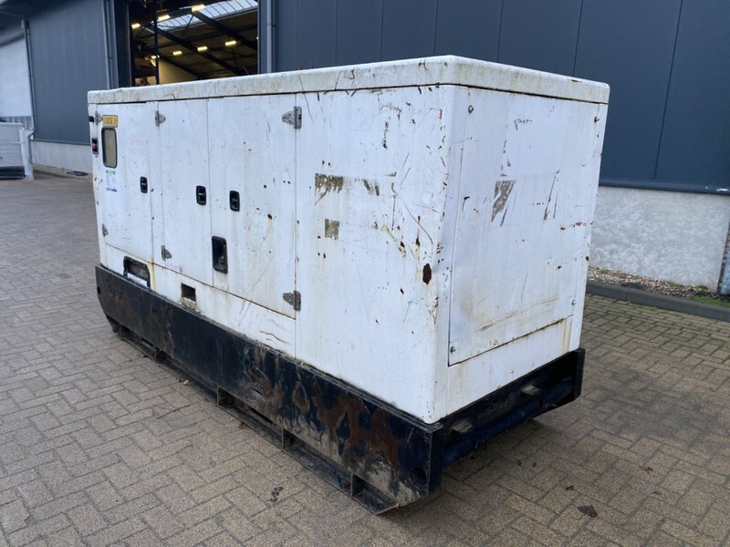 Generator set Himoinsa HFW 200 Iveco NEF 67 Stamford 200 kVA Silent generatorset: picture 6