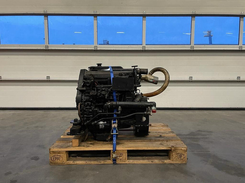 Engine for Truck Iveco Fiat 8141 Diesel Motor 4 cilinder 53 kW / 74 PK Diesel Engine: picture 8