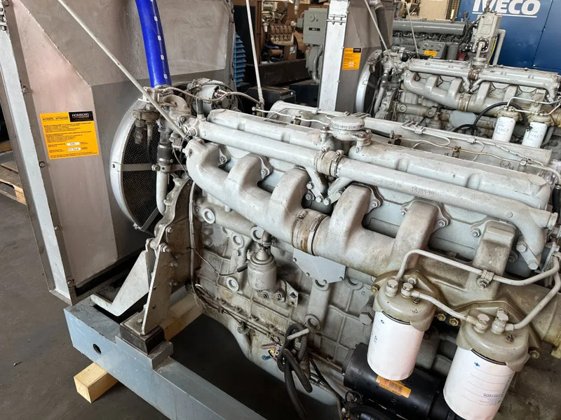 Iveco Fiat Aifo 821 SI 200 kVA noodstroom generatorset 389 hours ! - Generator set: picture 4 Iveco Fiat Aifo 821 SI 200 kVA noodstroom generatorset 389 hours ! - Generator set: picture 4