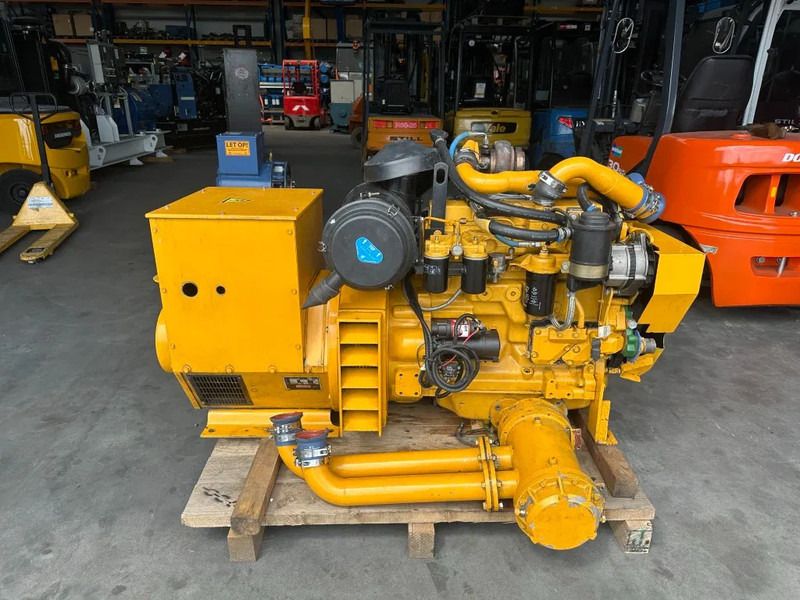 John Deere 4045 HFU 72 Stamford 81.5 kVA Marine Generatorset - Generator set: picture 2 John Deere 4045 HFU 72 Stamford 81.5 kVA Marine Generatorset - Generator set: picture 2