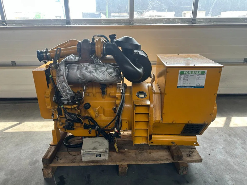 John Deere 4045 HFU 72 Stamford 81.5 kVA Marine Generatorset - Generator set: picture 1 John Deere 4045 HFU 72 Stamford 81.5 kVA Marine Generatorset - Generator set: picture 1