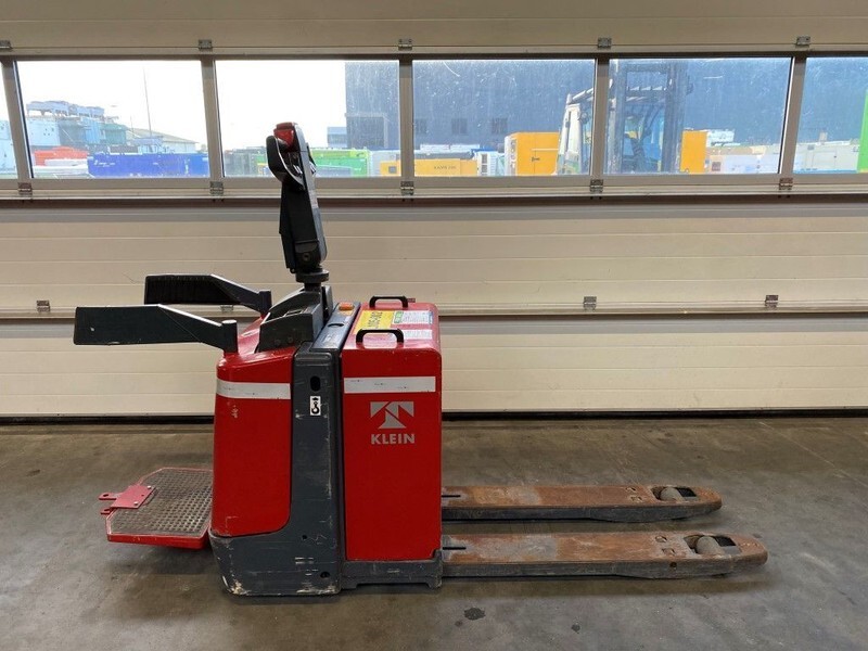 Jungheinrich ERE 20 2 ton Elektrische Pallet truck meerijder - Pallet truck: picture 2 Jungheinrich ERE 20 2 ton Elektrische Pallet truck meerijder - Pallet truck: picture 2