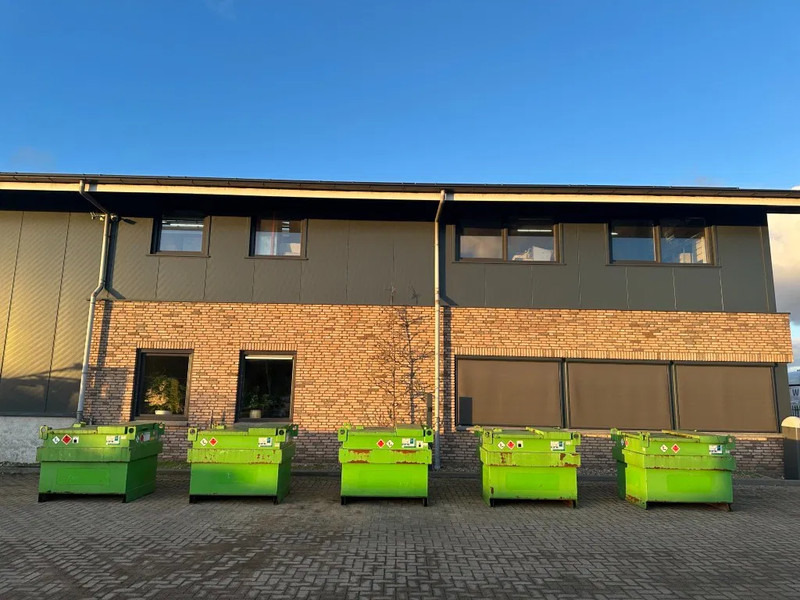 Kiwa IBC Steenbergen 750 liter Dieseltank met Handpomp Milieutank - Shipping container: picture 4 Kiwa IBC Steenbergen 750 liter Dieseltank met Handpomp Milieutank - Shipping container: picture 4