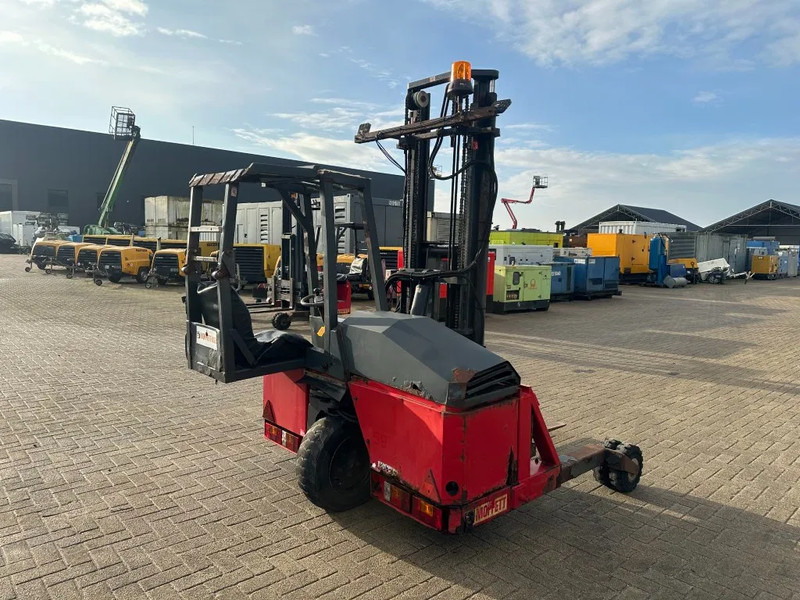 Truck mounted forklift Moffett M4 20.1 Kubota Diesel Kooiaap 2 ton Duplex Sideshift Meeneemheftruck: picture 11