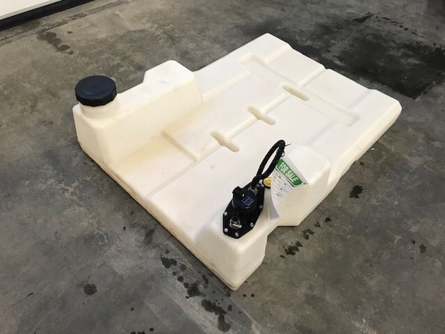 Pramac GSW 10 dieseltank 70 Liter fuel tank - Fuel tank for Construction machinery: picture 3 Pramac GSW 10 dieseltank 70 Liter fuel tank - Fuel tank for Construction machinery: picture 3