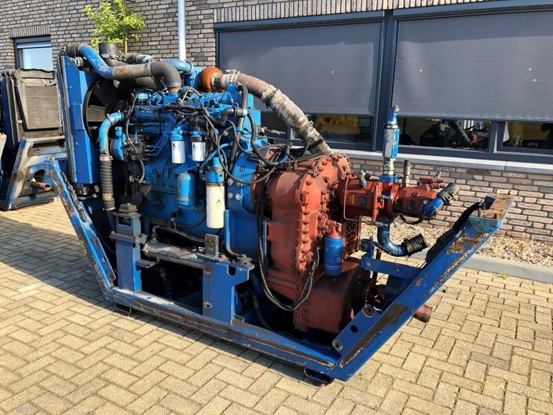 Sisu Valmet Diesel 74.234 ETA 181 HP diesel enine with ZF gearbox - Engine: picture 3 Sisu Valmet Diesel 74.234 ETA 181 HP diesel enine with ZF gearbox - Engine: picture 3