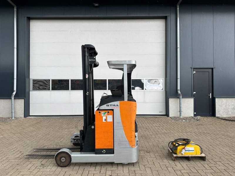 Still FM-X 12 Reachtruck 1.2 ton Triplex Freelift Sideshift Elektra Reachtruck - Reach truck: picture 1 Still FM-X 12 Reachtruck 1.2 ton Triplex Freelift Sideshift Elektra Reachtruck - Reach truck: picture 1