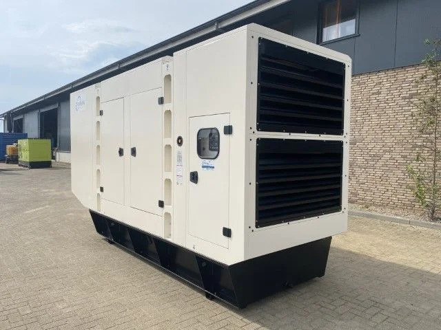 Volvo TAD 1642 GE Stamford 650 kVA Supersilent generatorset New ! - Generator set: picture 4 Volvo TAD 1642 GE Stamford 650 kVA Supersilent generatorset New ! - Generator set: picture 4