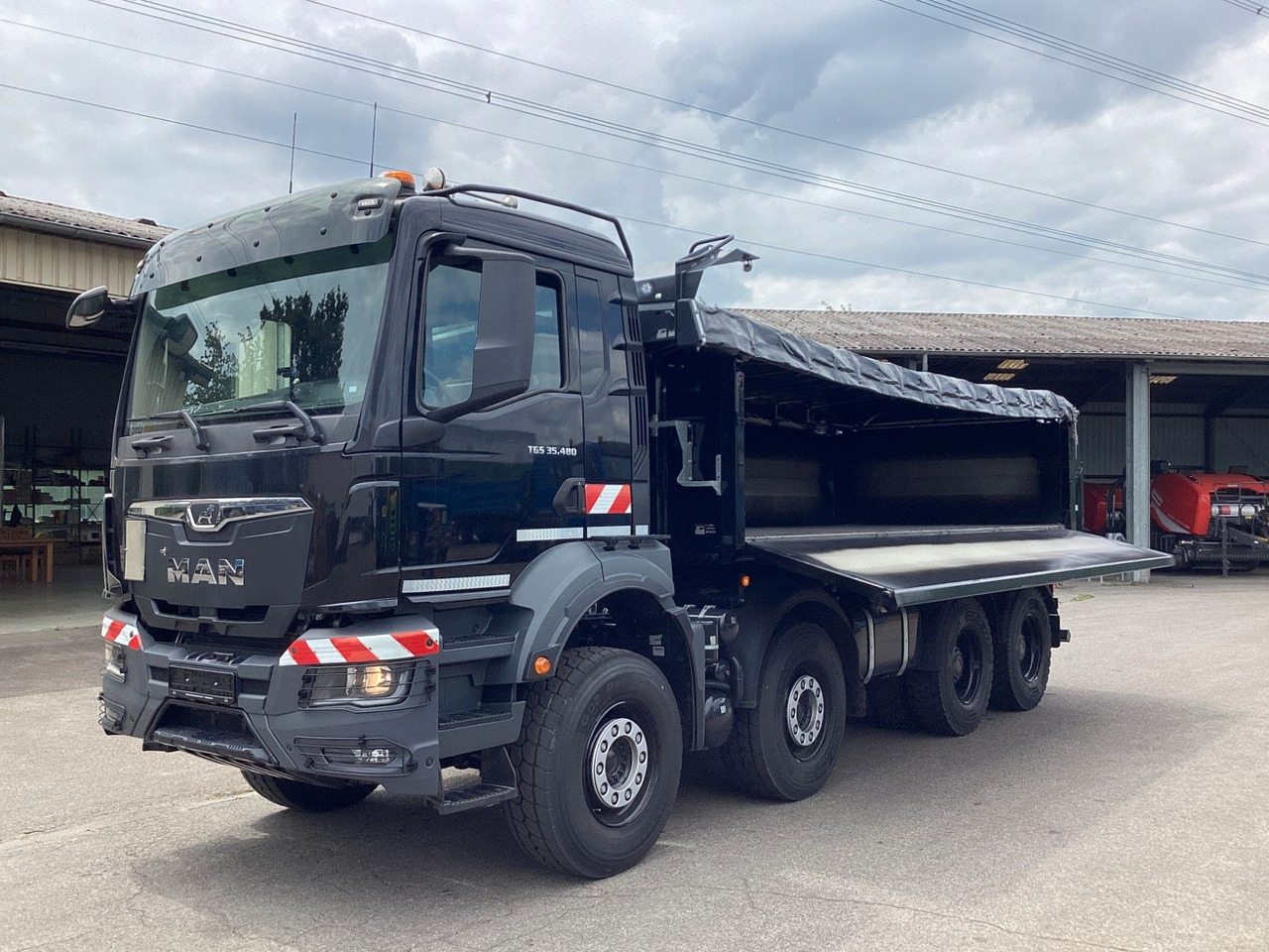MAN TGS 35.480 8x4 BB CH Bordmatik Meiller - Tipper: picture 1 MAN TGS 35.480 8x4 BB CH Bordmatik Meiller - Tipper: picture 1
