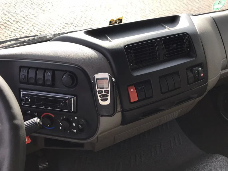 Box truck DAF LF 45 12.220 EURO 5 EEV: picture 18 Box truck DAF LF 45 12.220 EURO 5 EEV: picture 18